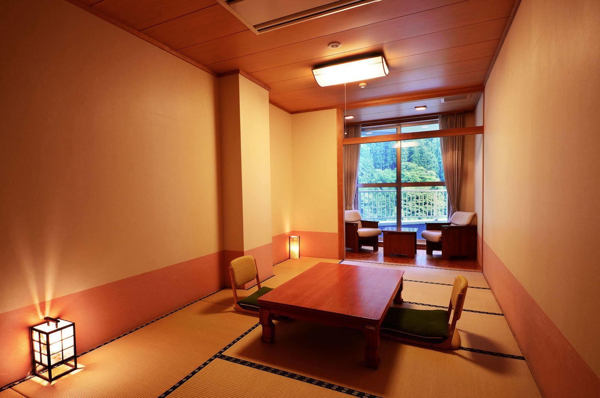 Sunriver Oboke Miyoshi  Exterior photo
